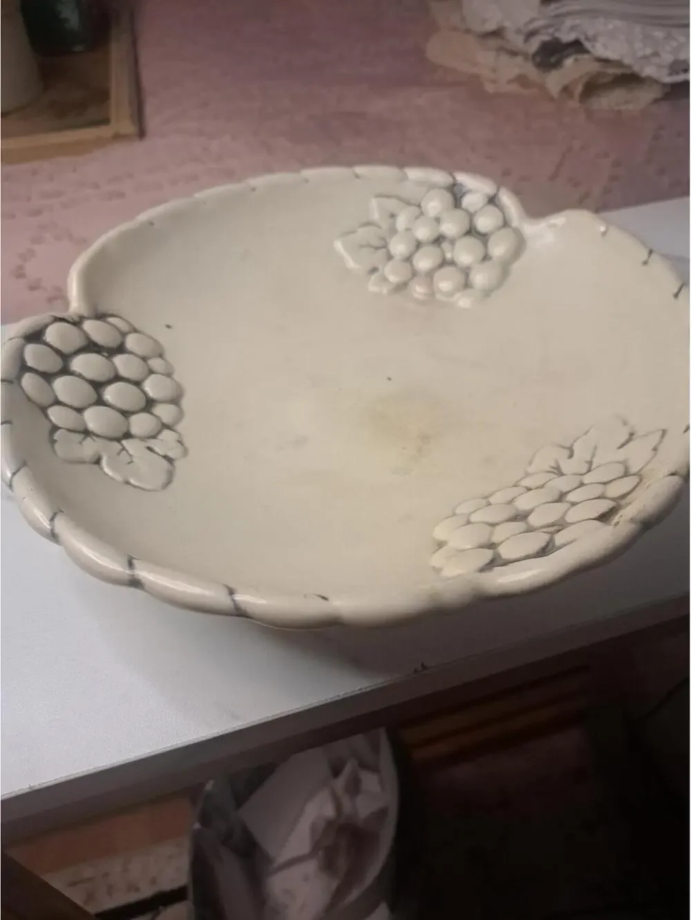 Vintage MCM Red Wing Pottery Grape Cluster Pompeii Bowl #621-10